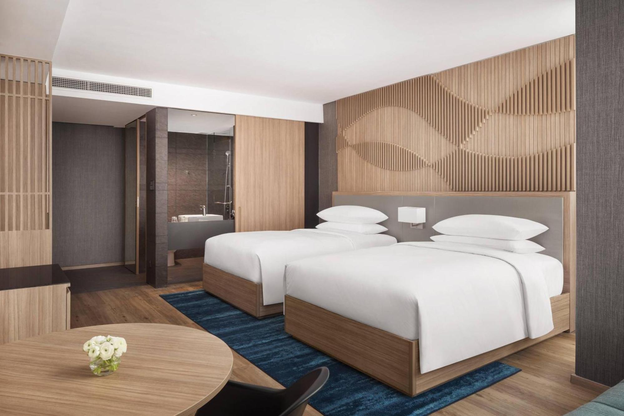 Courtyard By Marriott Khách sạn