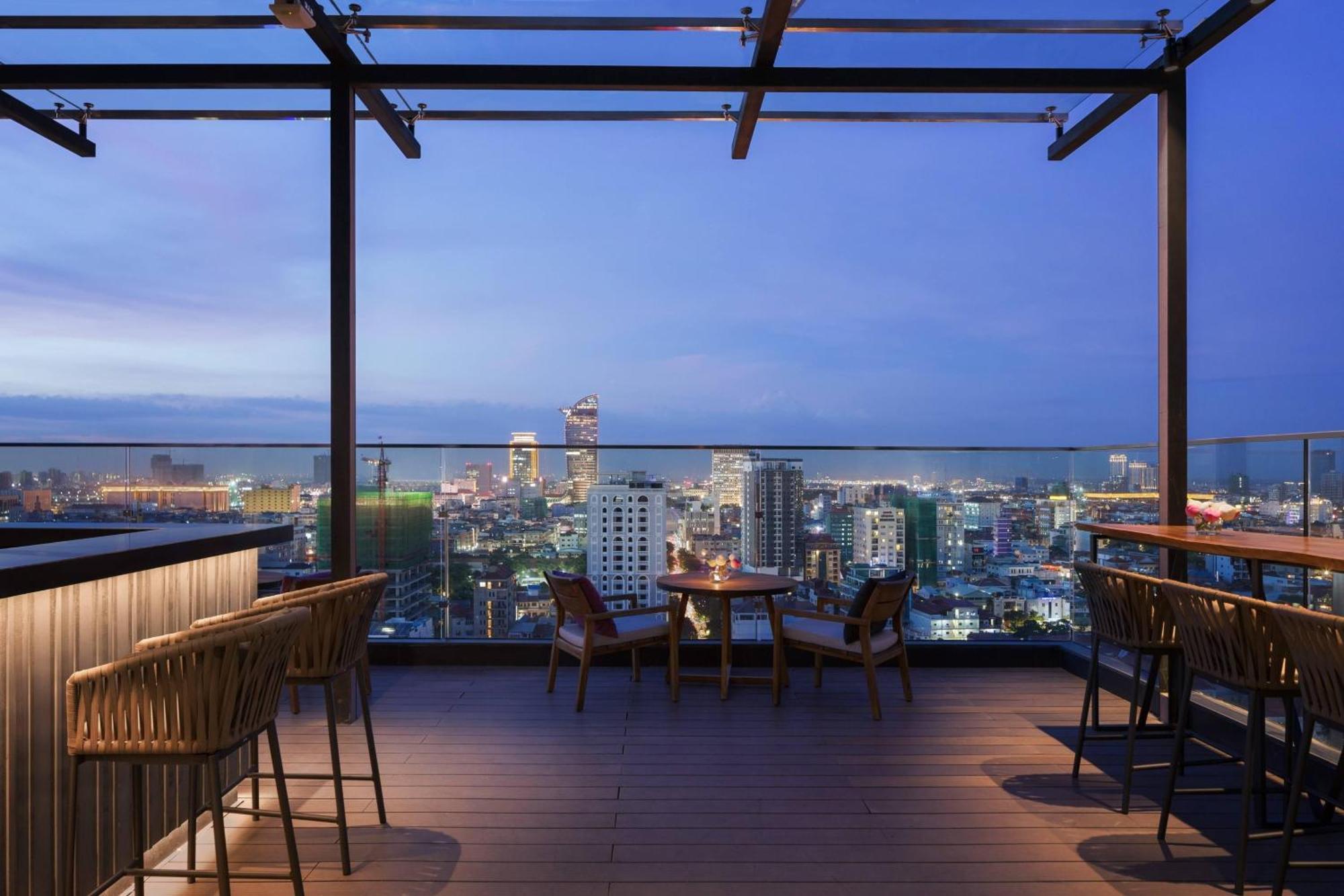Courtyard By Marriott Khách sạn Phnom Penh