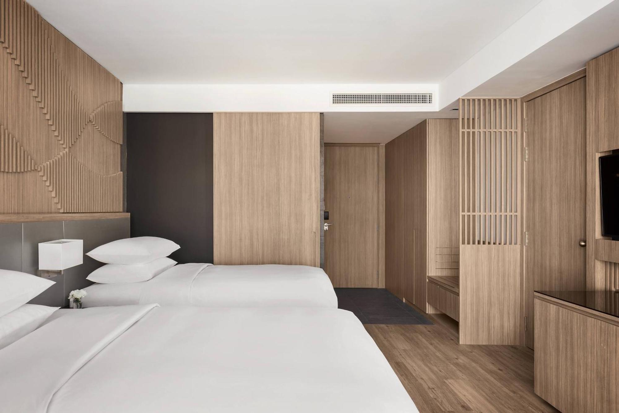 Courtyard By Marriott Khách sạn Phnom Penh